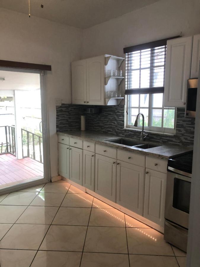 Private Room In The Heart Of Calle Ocho ไมอามี ภายนอก รูปภาพ