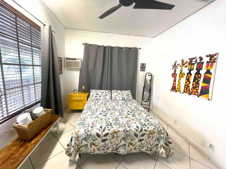 Private Room In The Heart Of Calle Ocho ไมอามี ภายนอก รูปภาพ
